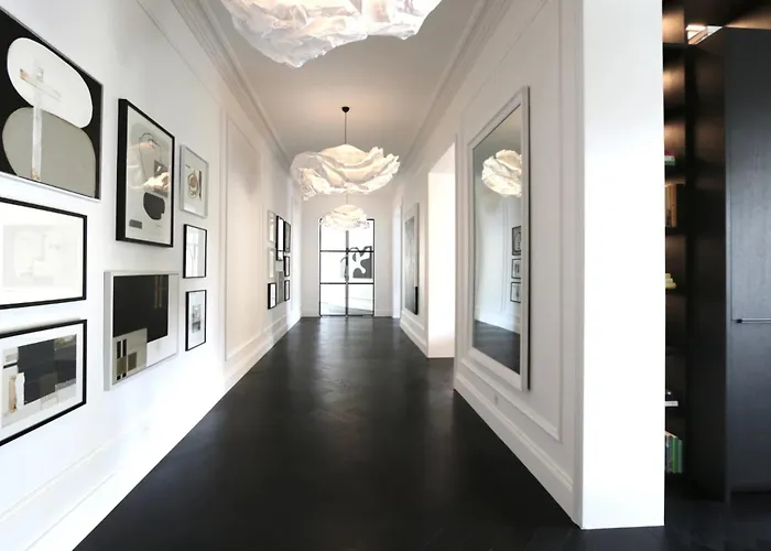 Ultra Luxury Apartment With Eiffel Tower View 190M2